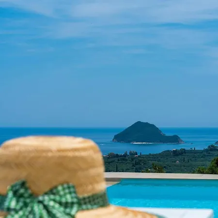 Вилла Pietra Caves Литакия