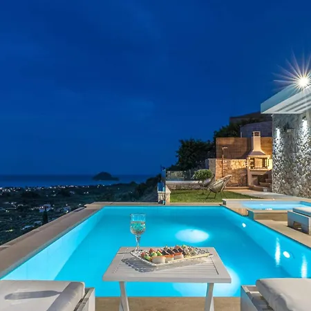 Pietra Caves Villa