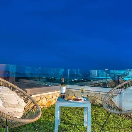 Pietra Caves Lithakia (Zakynthos)