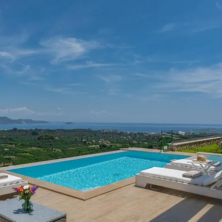 Pietra Caves Villa *